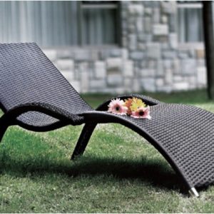 All-Weather Outdoor Wicker Chaise Lounge