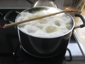 9 Kitchen Hacks You should Know