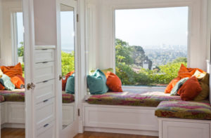 Inexpensive Ways To Make Your Bedroom Cozy